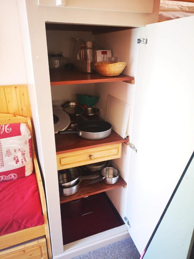 Appartement 5 Pax Plein Soleil - Propre, Bon Marché, Emplacement ! *